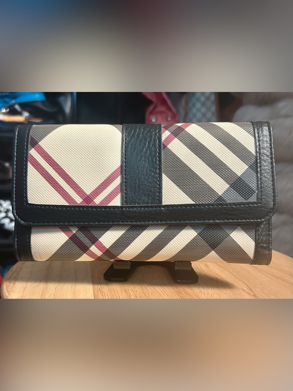 Lux Inspired Red Black Cream Trifold Wallet w/ Removable Checkbook NWOT